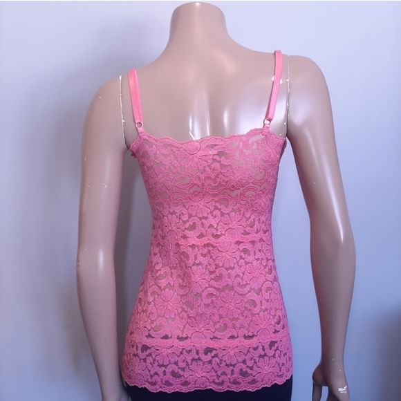 ❣️Marciano Pink Lace Cami Top❣️ - Picture 5 of 10